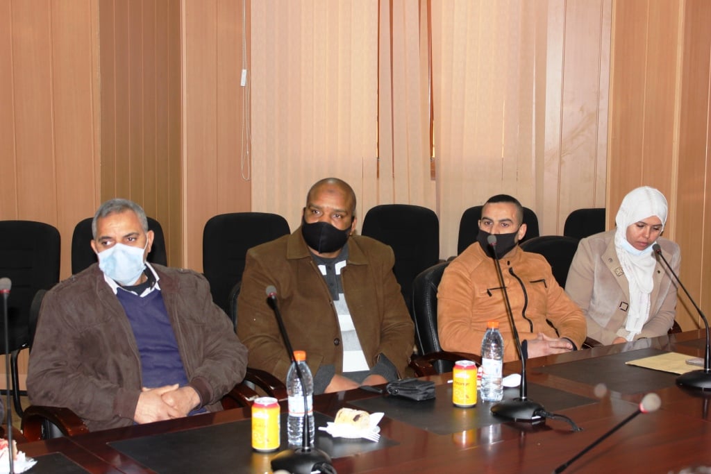 تكريم الطلبة والنوادي العلمية المتميزين بجامعة ورقلة 5