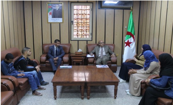 السيد رئيس الجامعة يستقبل الطلبة ذوي الحاجات الخاصة